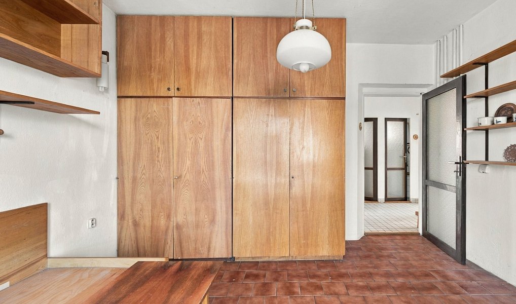 Prodej domu 196 m² s pozemkem 511 m², Ostřešany – náhled fotky 8