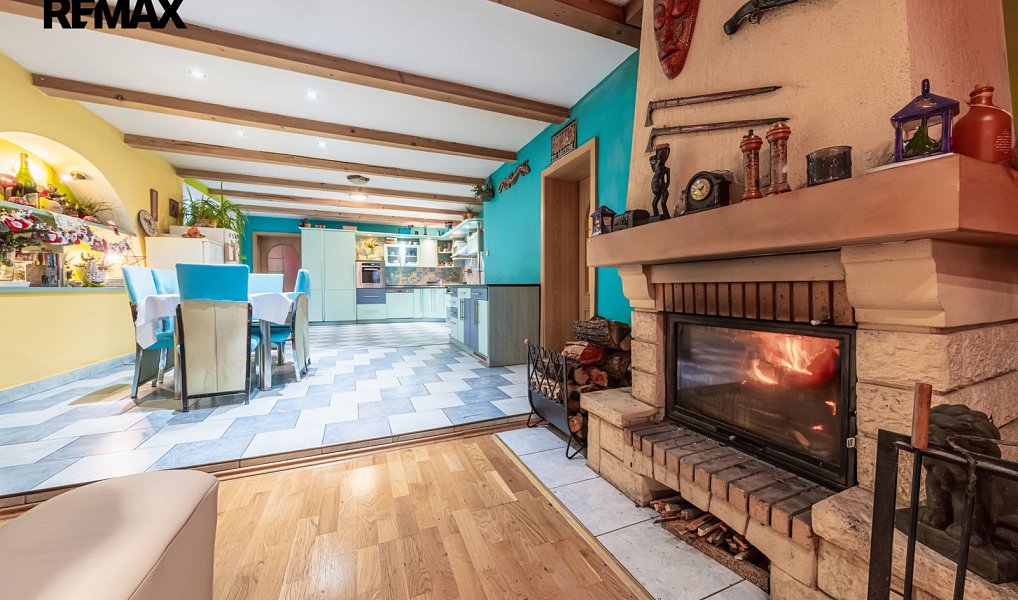 Prodej domu 350 m² s pozemkem 1 872 m², Spořice – náhled fotky 6