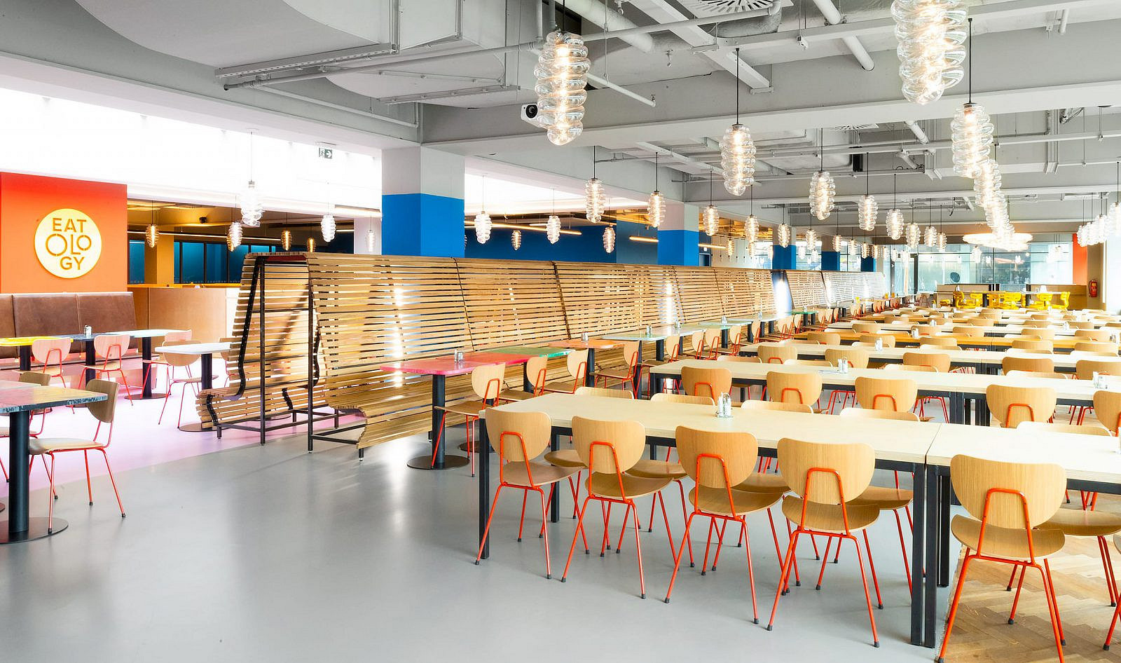 Pronájem kanceláře 817 m² – fotografie 5