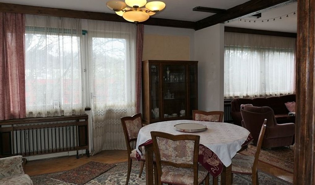 Prodej domu 207 m² s pozemkem 4 889 m², Náchod – náhled fotky 15