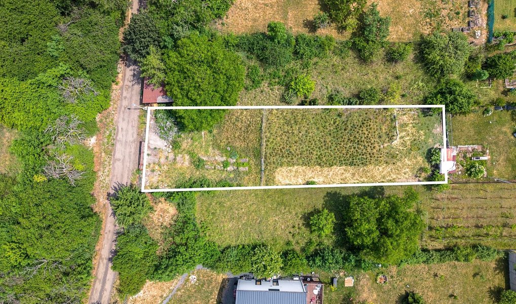 Prodej stavebního pozemku 886 m², Všetaty – náhled fotky 2
