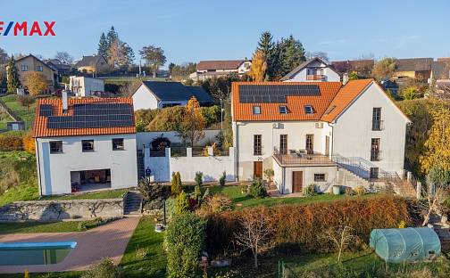 Prodej domu 350 m² s pozemkem 3 497 m², Košátky, okres Mladá Boleslav