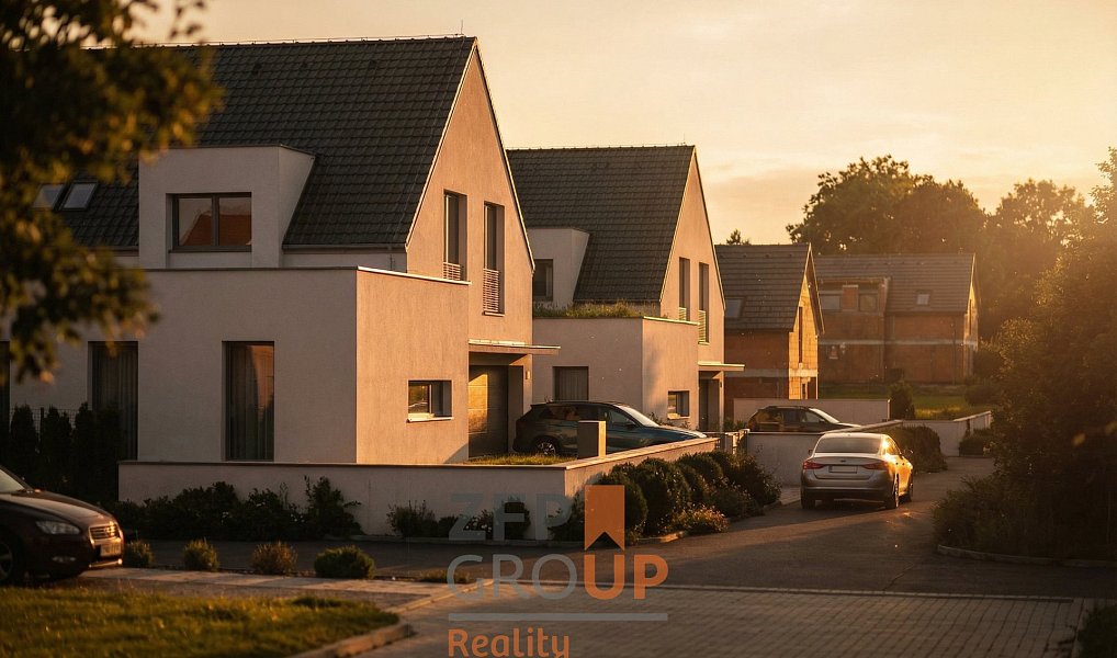 Prodej domu 338 m² s pozemkem 929 m², Kobylnice – náhled fotky 3