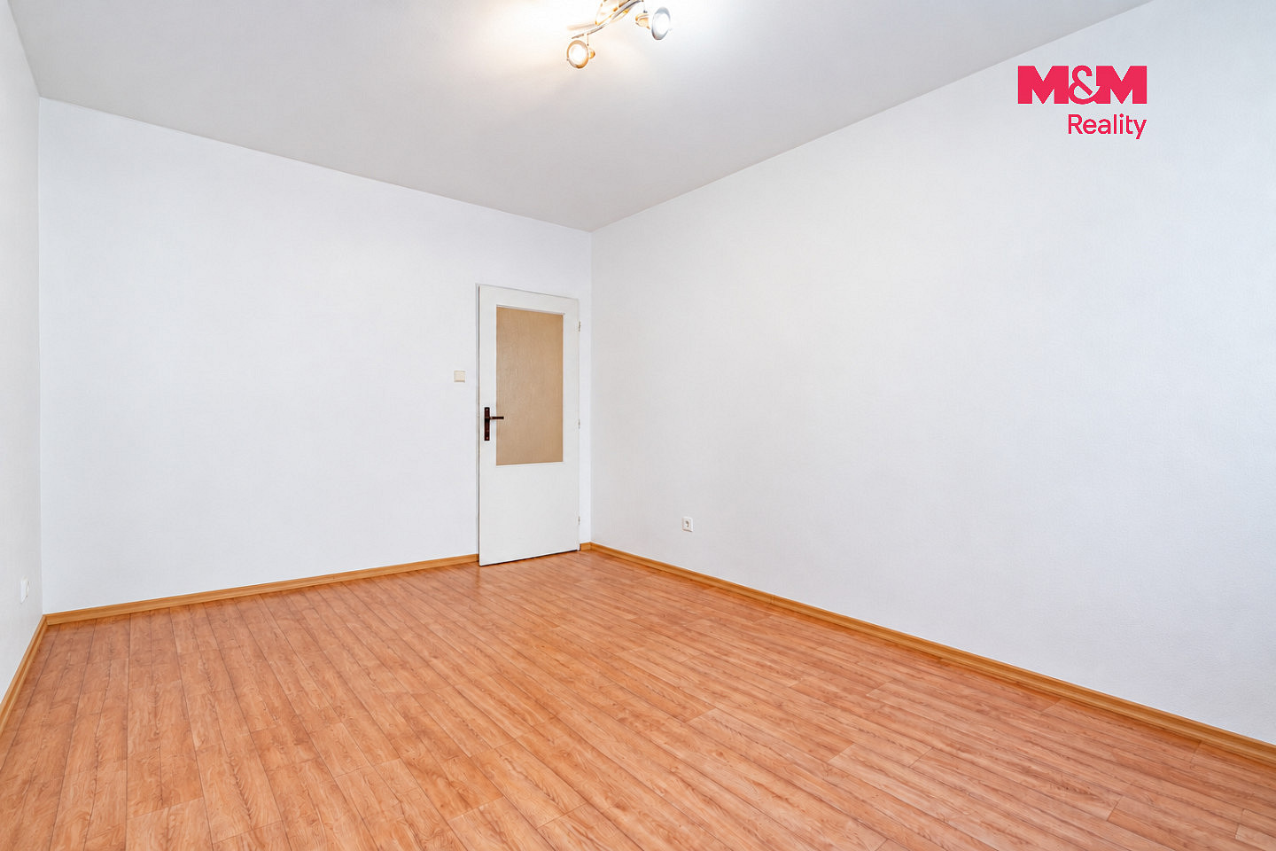 Pronájem bytu 2+kk 44 m² – fotografie 4