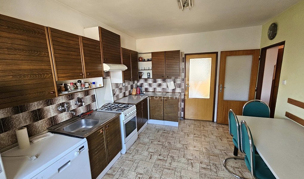 Prodej domu 282 m² s pozemkem 725 m², Kamenice – náhled fotky 21