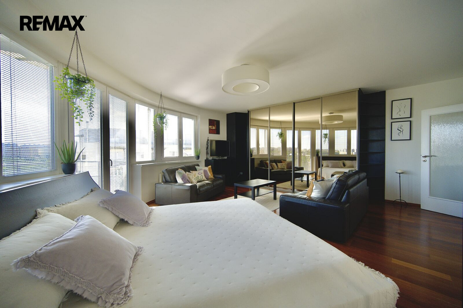 Pronájem bytu 3+1 90 m² – fotografie 5