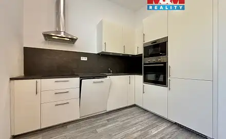 Pronájem bytu 2+kk 60 m²