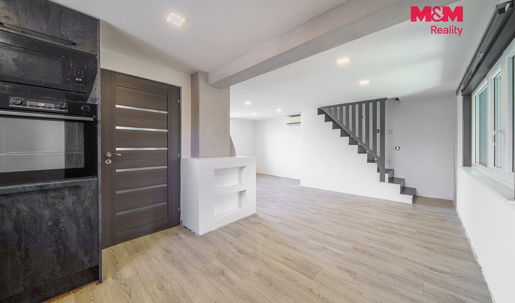 Prodej chaty/chalupy 90 m² s pozemkem 321 m², Hroznětín – náhled fotky 6