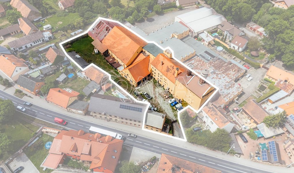 Prodej výrobních prostor 9 000 m², Stod – náhled fotky 9