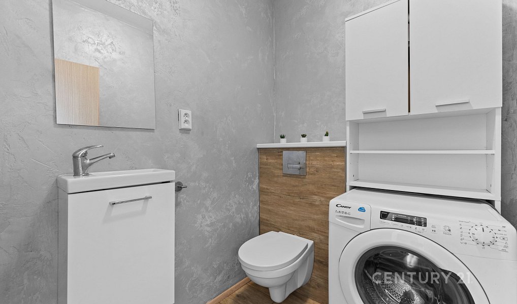 Prodej domu 112 m² s pozemkem 85 m², Zlín – náhled fotky 8