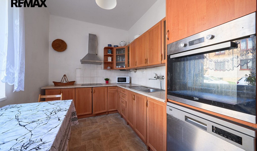 Prodej domu 90 m² s pozemkem 791 m², Jaroměř – náhled fotky 2