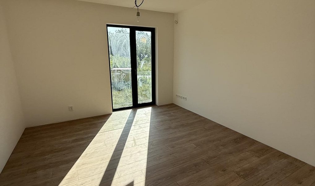Prodej domu 150 m² s pozemkem 700 m², Újezdeček – náhled fotky 11