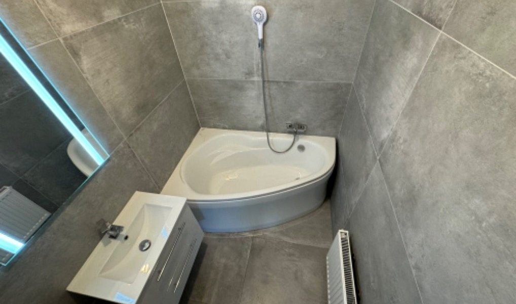 Prodej domu 160 m² s pozemkem 1 m², Karlovy Vary – náhled fotky 7