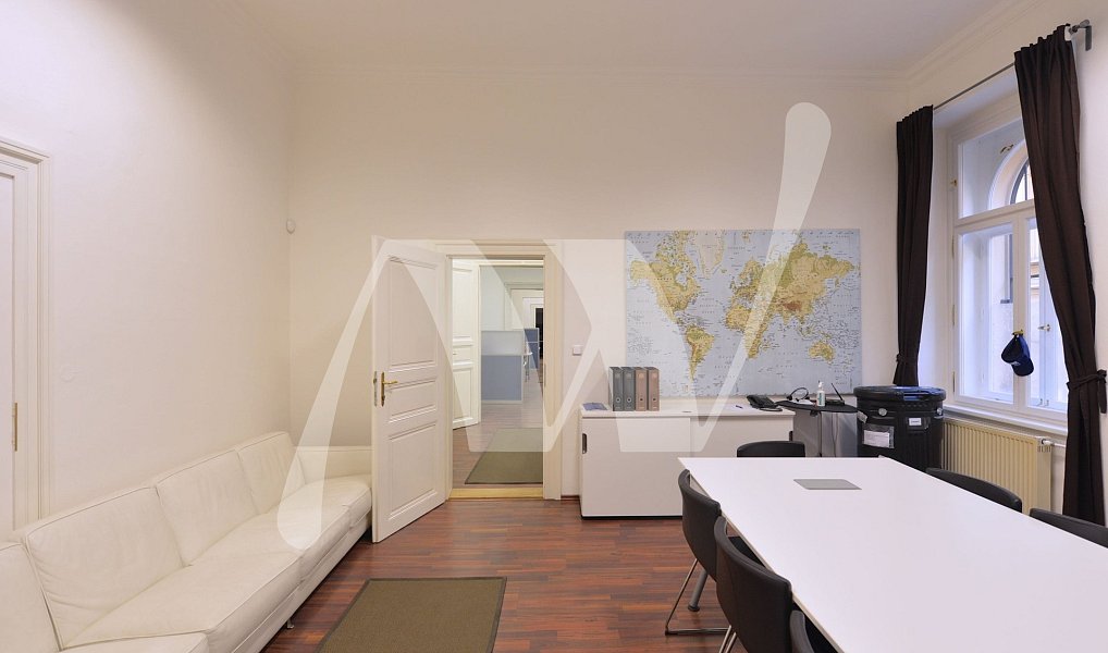 Pronájem kanceláře 228 m², Praha – náhled fotky 5