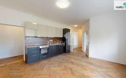 Prodej bytu 3+kk 68 m², Nádražní, Pelhřimov