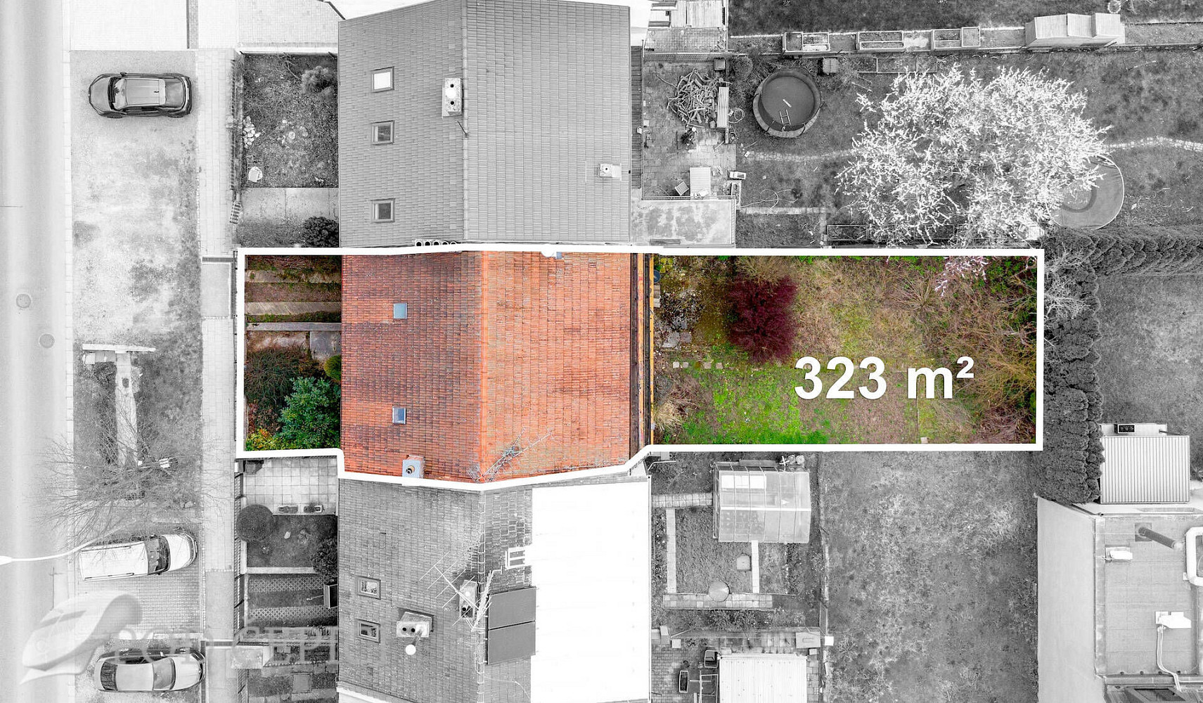 Prodej domu 225 m² s pozemkem 323 m² – fotografie 3