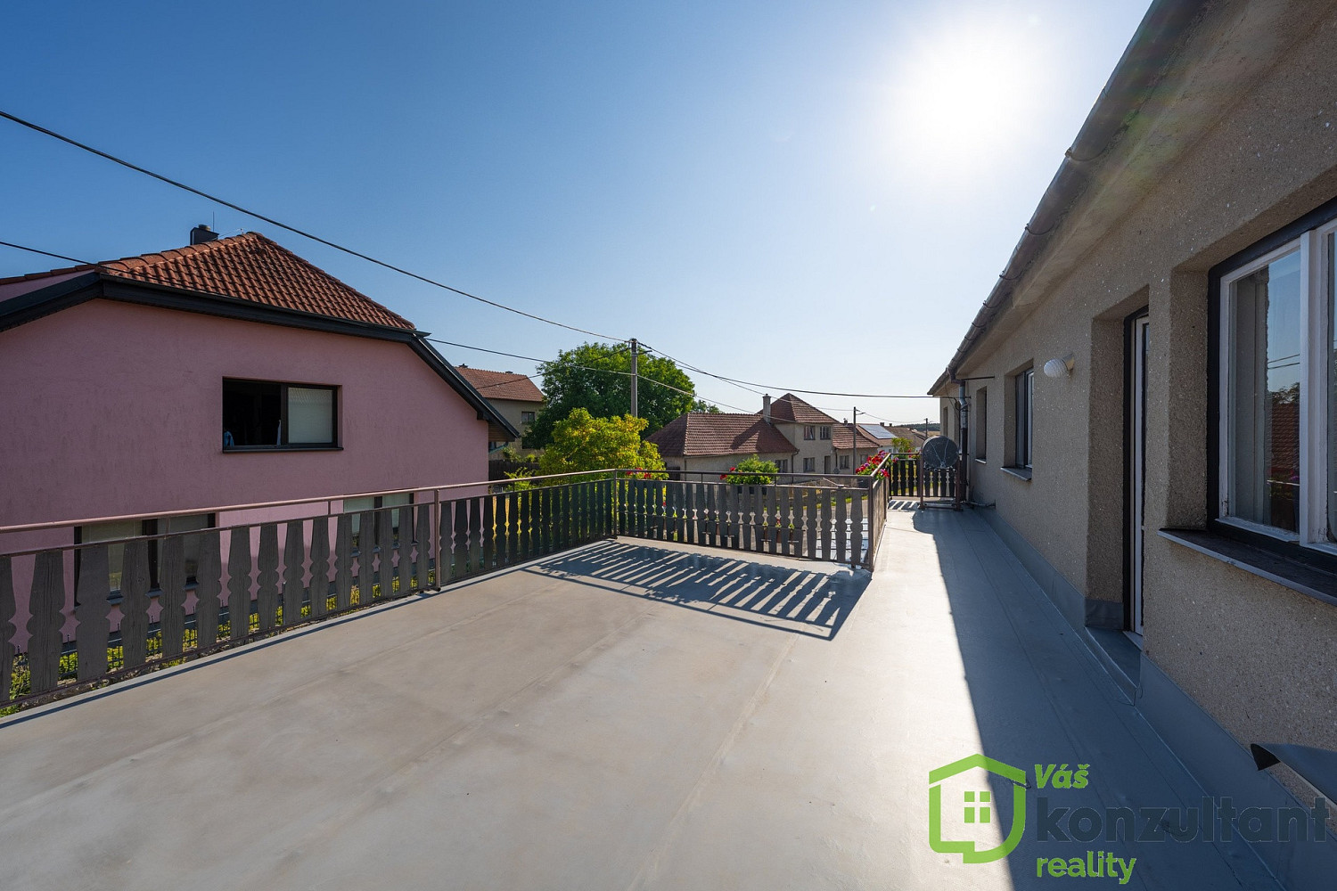 Prodej domu 345 m² s pozemkem 414 m² – fotografie 3