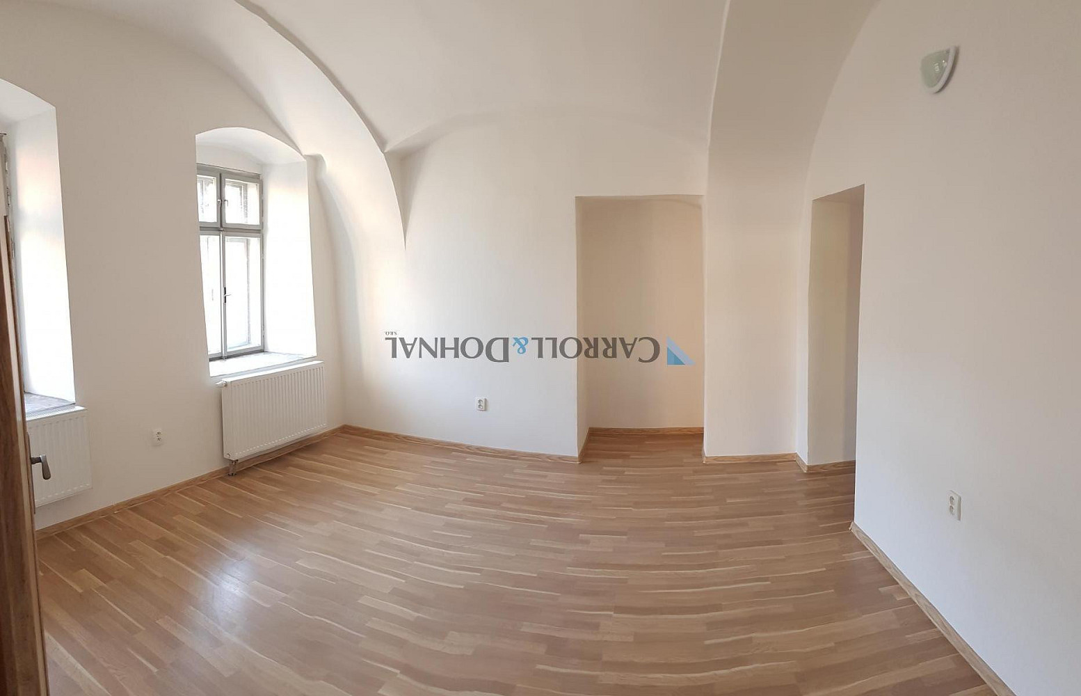 Prodej domu 632 m² s pozemkem 1 142 m² — photo 2