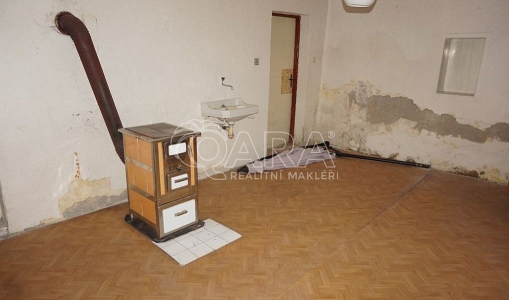 Prodej domu 120 m² s pozemkem 651 m², Stašov – náhled fotky 22