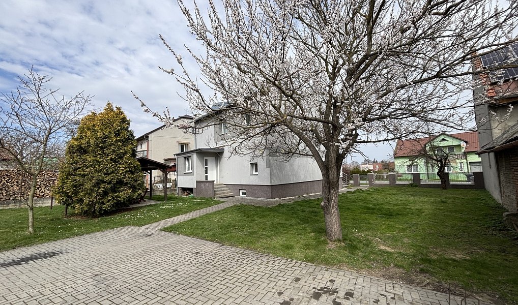 Prodej domu 170 m² s pozemkem 641 m², Uhřičice – náhled fotky 25