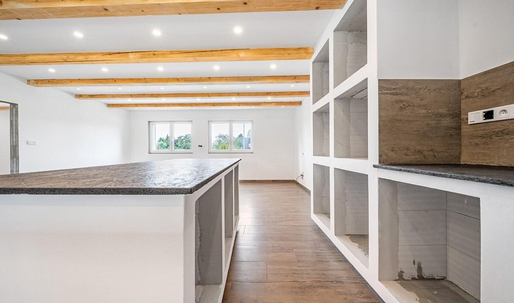 Prodej domu 162 m² s pozemkem 605 m², Hevlín – náhled fotky 6
