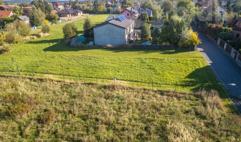 Prodej stavebního pozemku 786 m², Svojetice – náhled fotky 6
