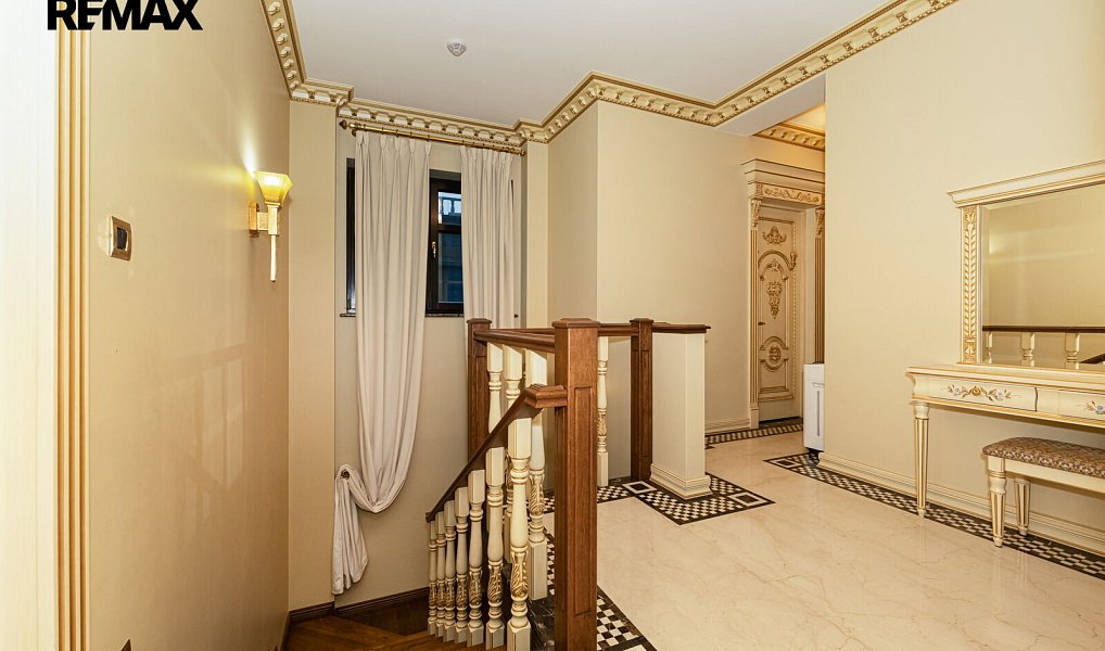 Pronájem domu 450 m² s pozemkem 701 m², Praha – náhled fotky 17