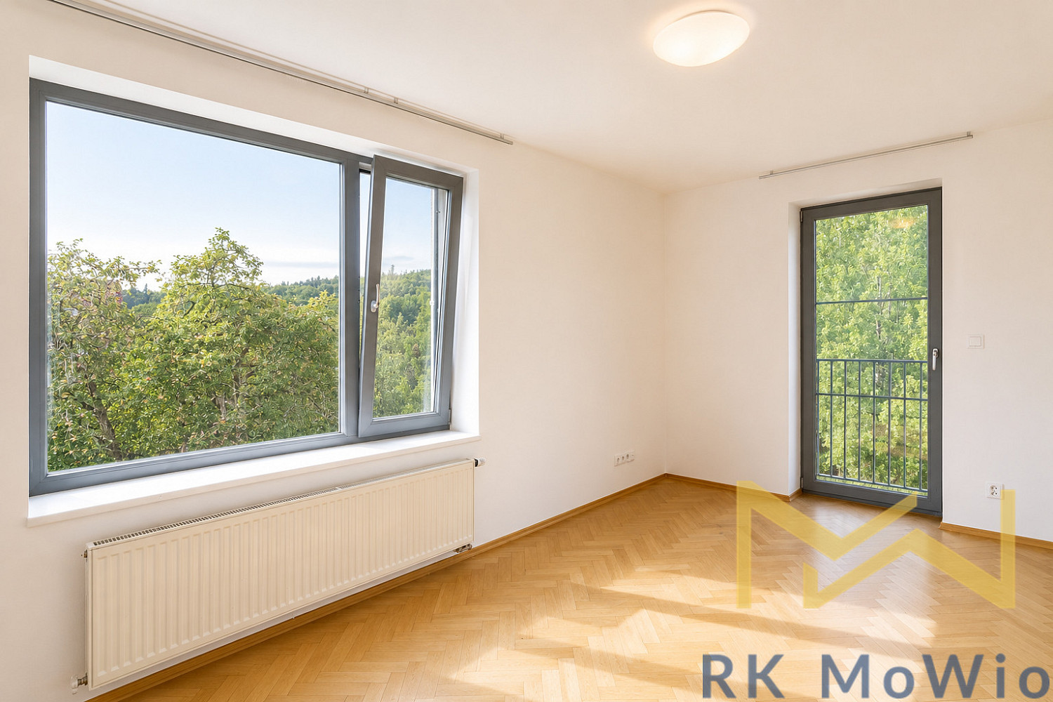 Pronájem domu 230 m² s pozemkem 550 m² — photo 3