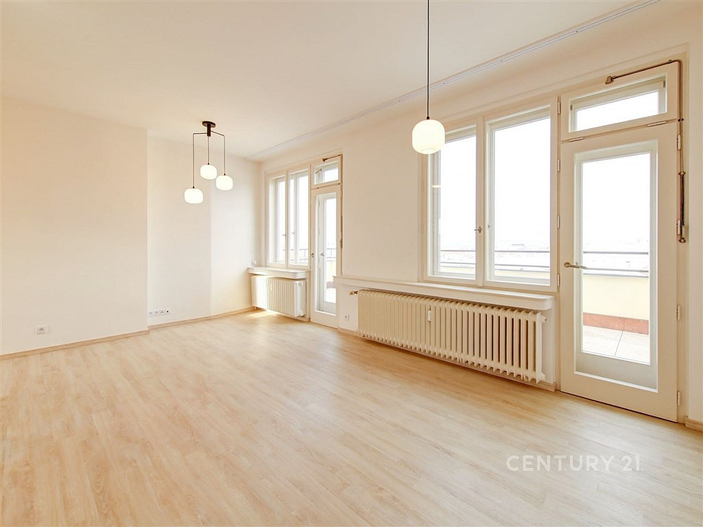 Pronájem bytu 2+kk 60 m²