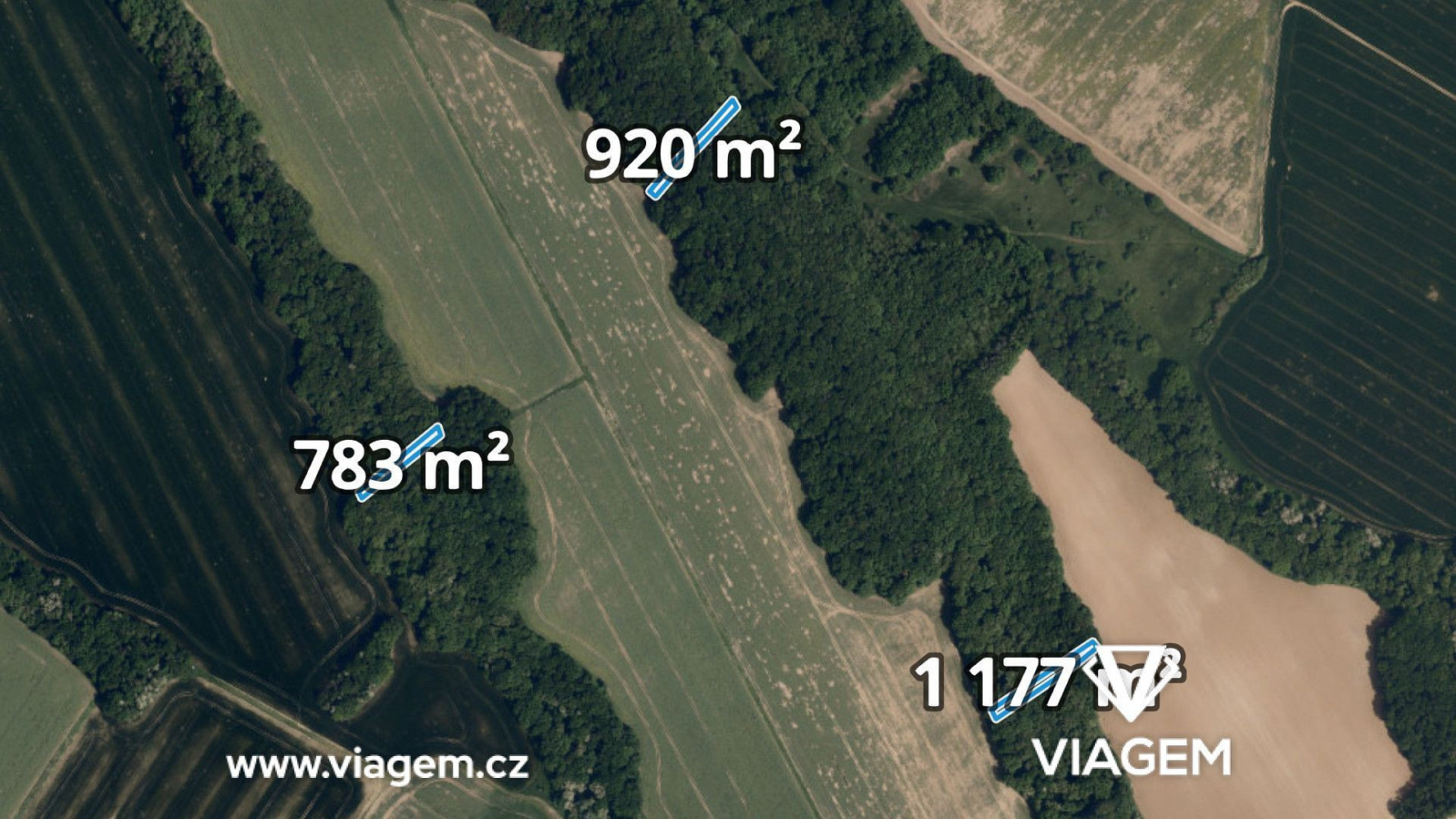 Prodej pole 1 440 m²