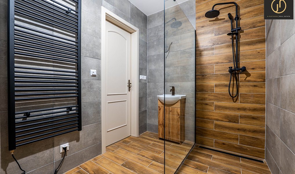 Prodej bytu 2+kk 62 m², Jáchymov – náhled fotky 4