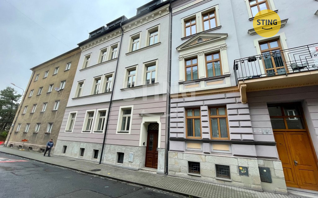 Pronájem kanceláře 42 m²