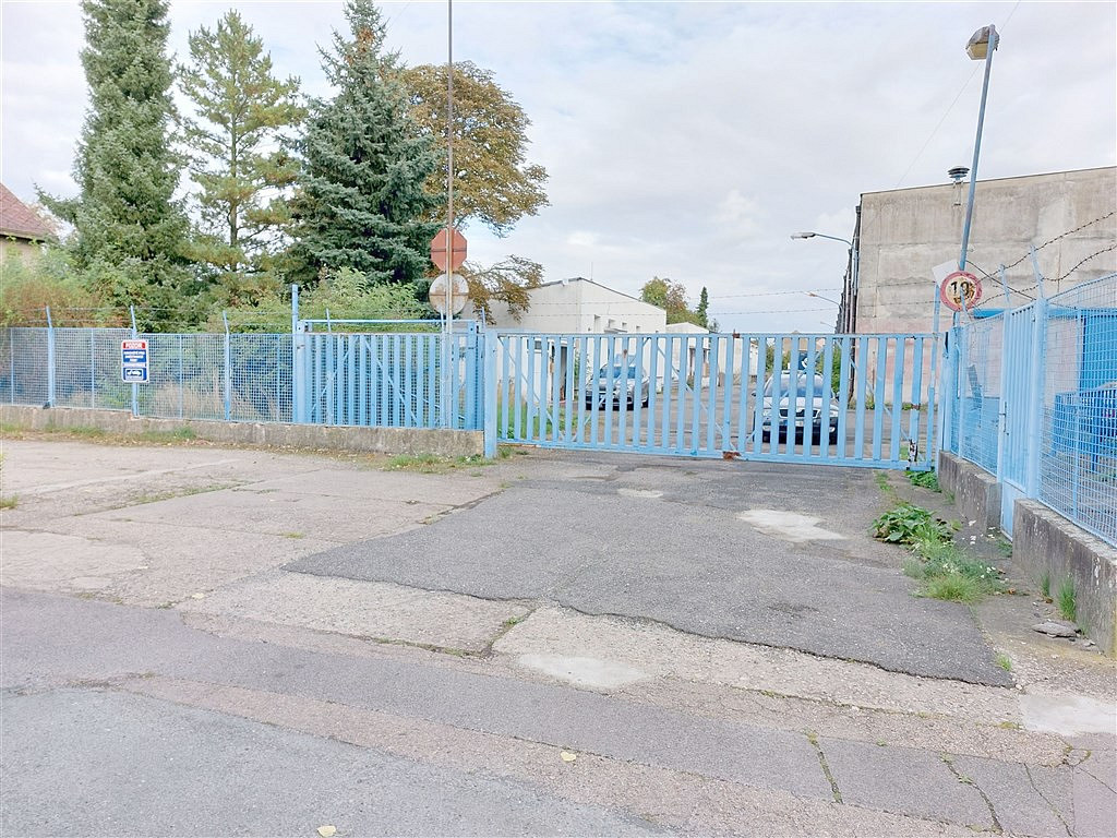 Pronájem výrobních prostor 3 600 m²