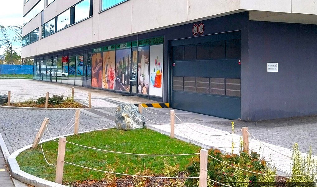 Prodej garážového stání 18 m2, Praha - Holešovice, Praha – náhled fotky 11