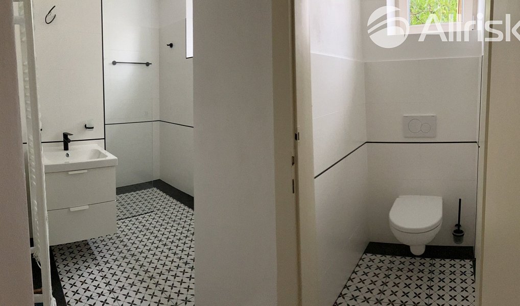 Pronájem bytu 3+1 100 m², Chlumec nad Cidlinou – náhled fotky 9