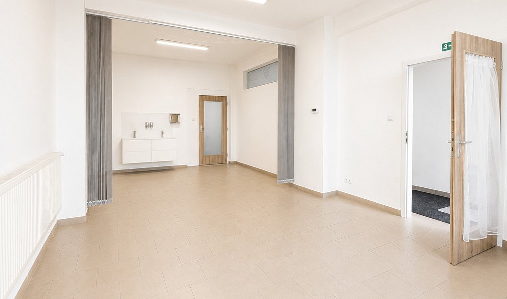 Pronájem komerčního objektu (jiného typu) 47 m², Kladno – náhled fotky 4