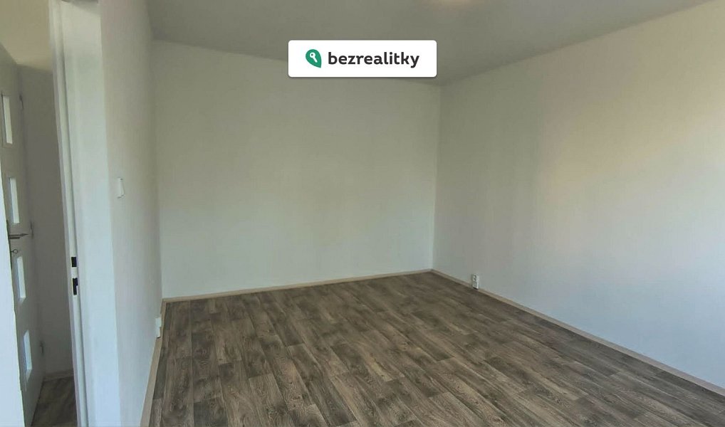 Prodej bytu 1+1 35 m², Bílina – náhled fotky 2