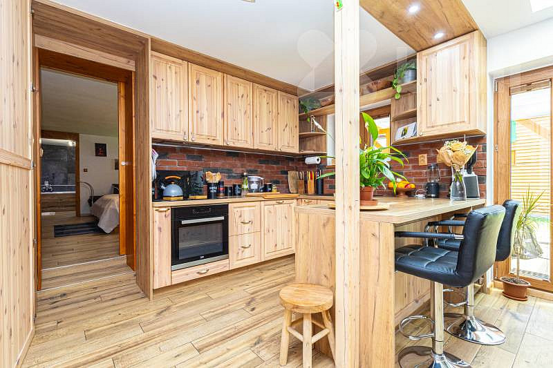 Prodej domu 130 m² s pozemkem 444 m² – fotografie 2