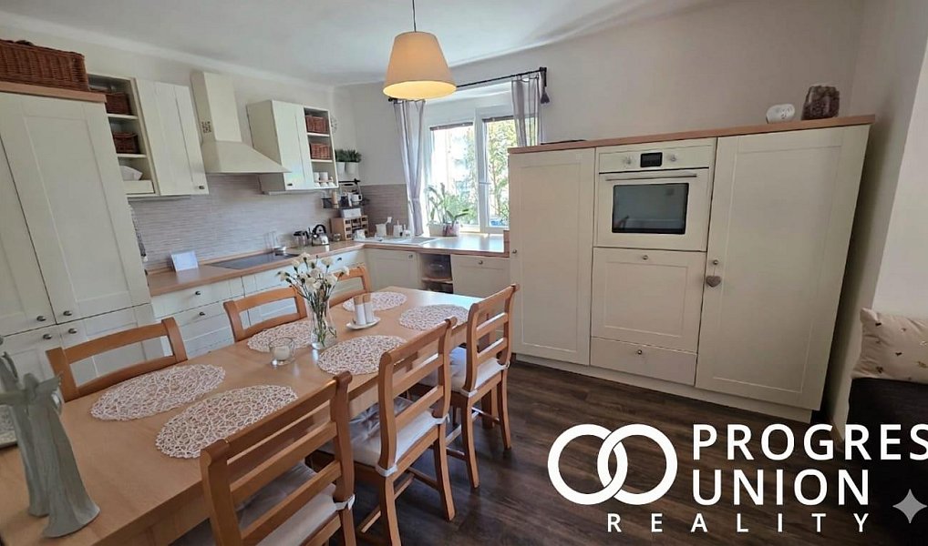 Pronájem bytu 2+1 49 m², Rožnov pod Radhoštěm – náhled fotky 3