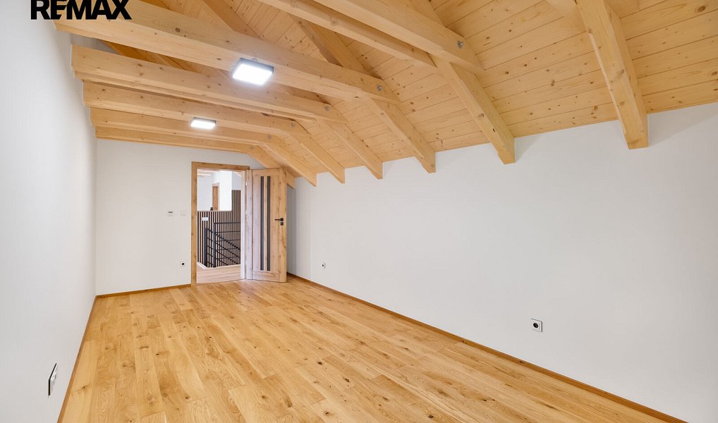 Prodej domu 206 m² s pozemkem 641 m², Morávka – náhled fotky 25