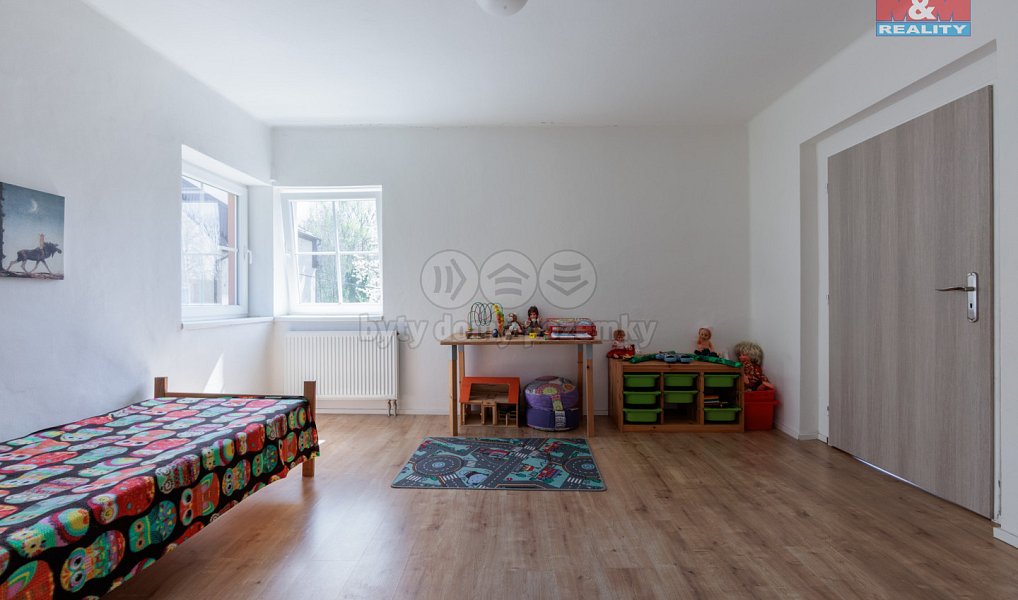 Prodej domu 293 m² s pozemkem 853 m², Vejprty – náhled fotky 19
