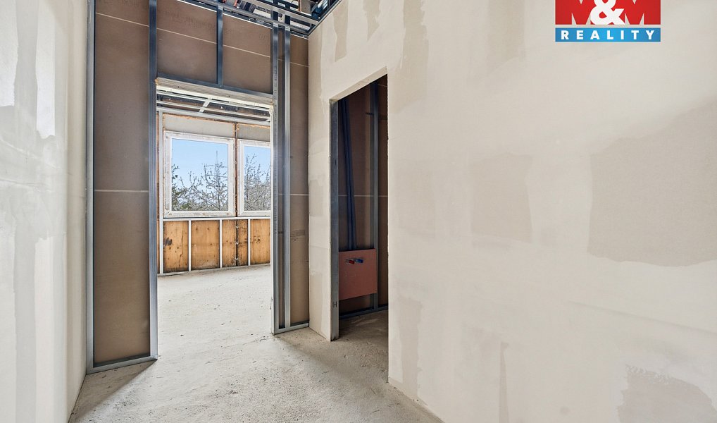 Prodej nájemního domu, činžáku 1 800 m², Chomutov – náhled fotky 18