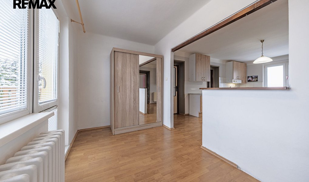 Prodej domu 200 m² s pozemkem 3 180 m², Blatno – náhled fotky 24