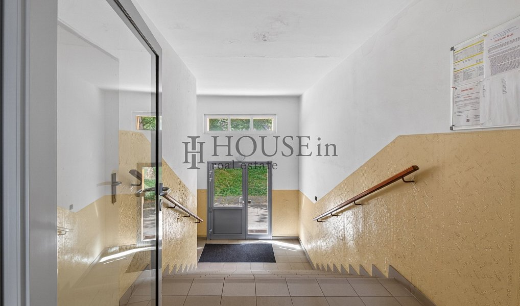 Prodej bytu 2+1 49 m², Praha – náhled fotky 22