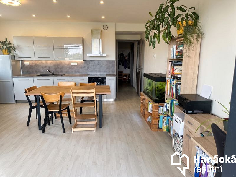 Pronájem bytu 2+kk 59 m² – fotografie 5
