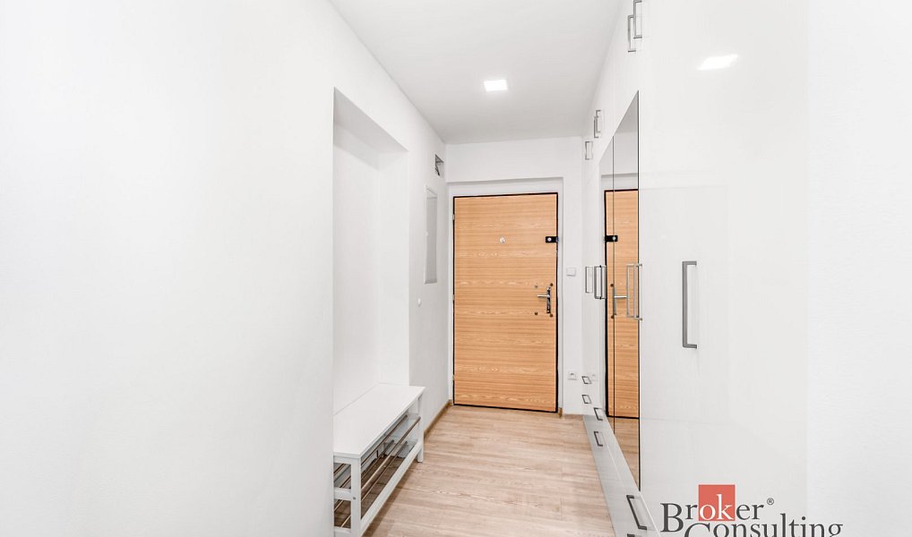 Prodej bytu 3+kk 96 m², Jablonec nad Nisou – náhled fotky 12