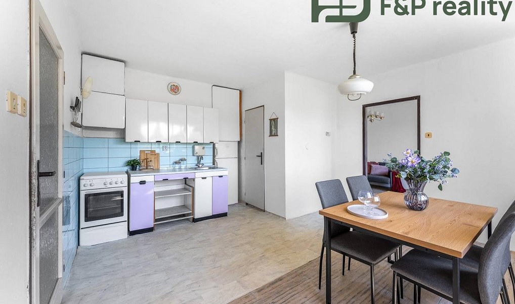 Prodej domu 110 m² s pozemkem 1 241 m², Čáslav – náhled fotky 3