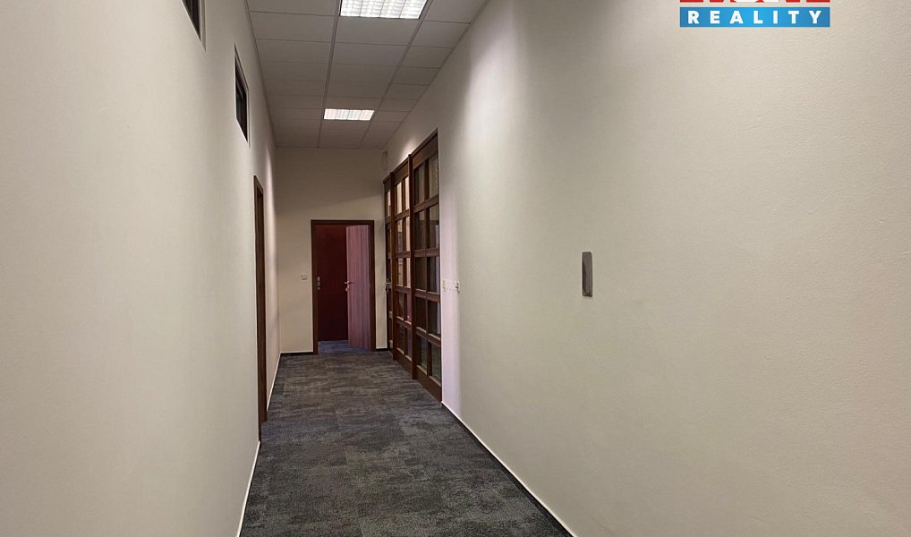 Pronájem obchodních prostor 170 m², Nový Jičín – náhled fotky 12