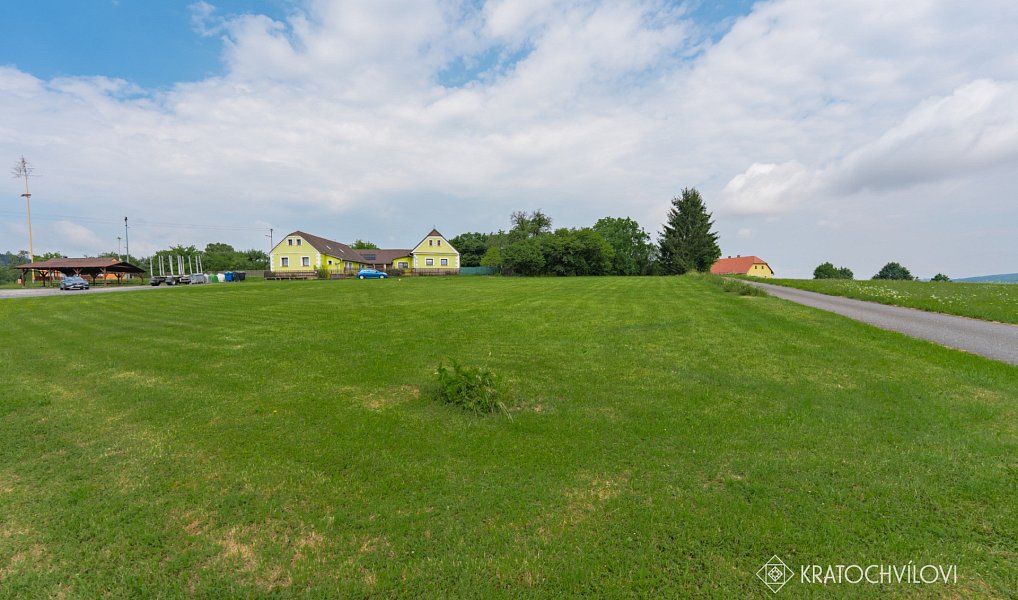 Prodej stavebního pozemku 1 277 m², Albrechtice nad Vltavou – náhled fotky 4