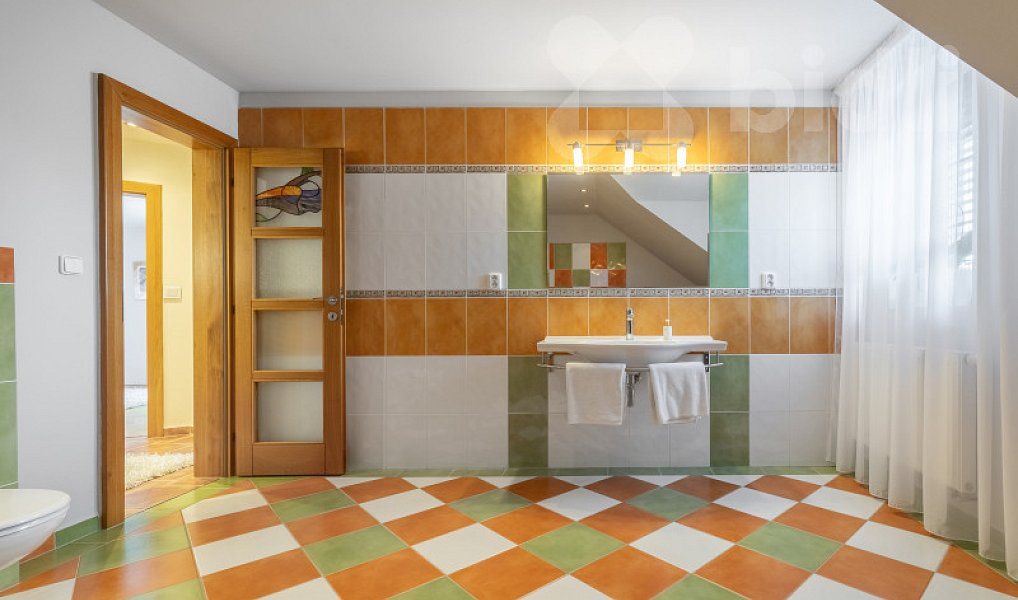 Prodej domu 195 m² s pozemkem 750 m², Poděbrady – náhled fotky 18